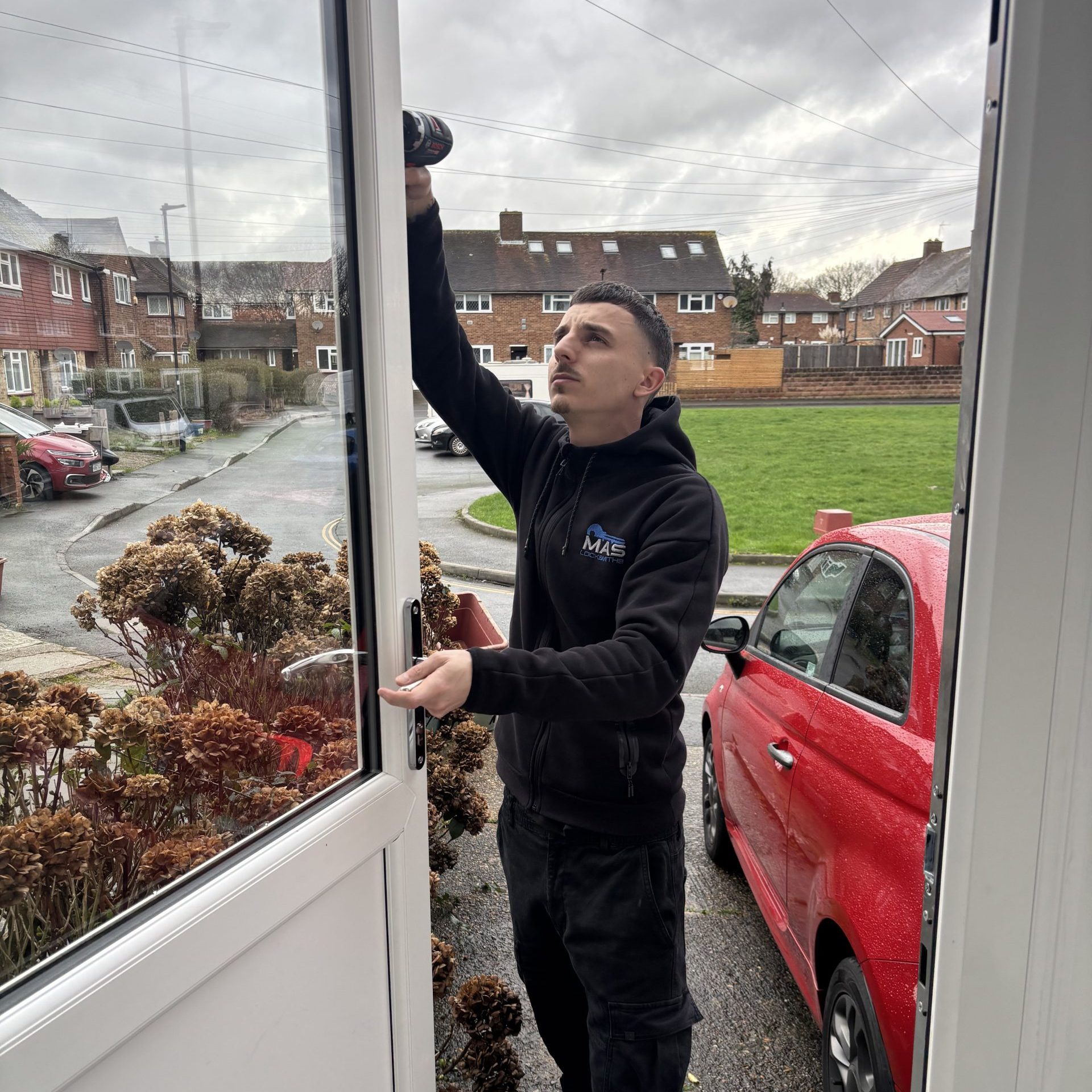 MAS locksmith in West London and Surrey scaled e1770980856693